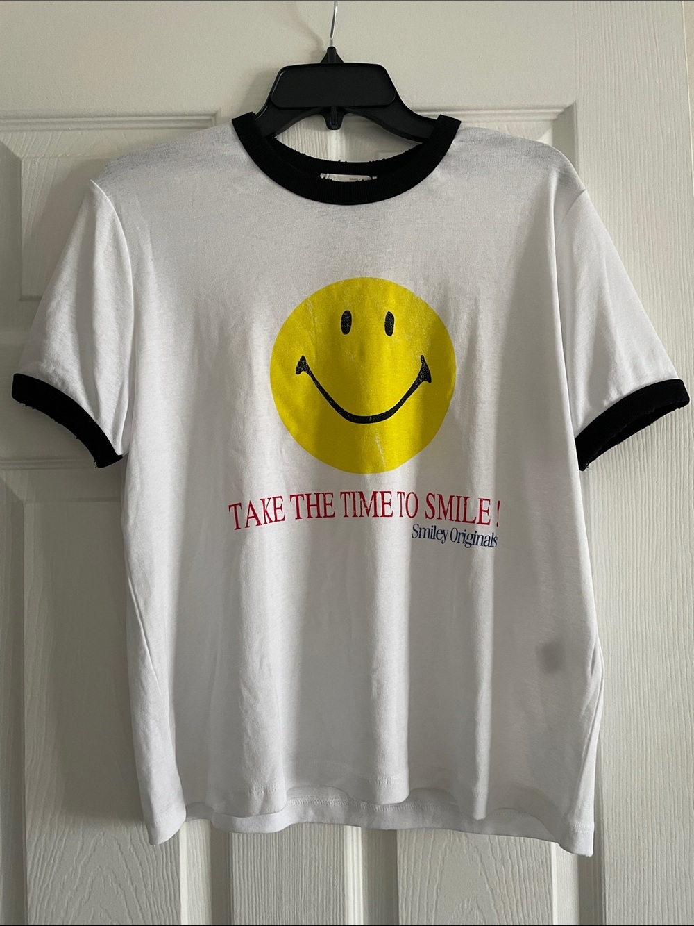 ZARA SMILEY GRUNGE TEE
